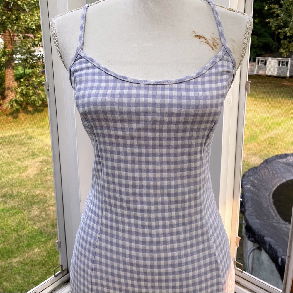 Iris Lilac White Gingham Stretch Open Back Ties Mini Scoop-neck Sleeveless Dress - Picture 3 of 12